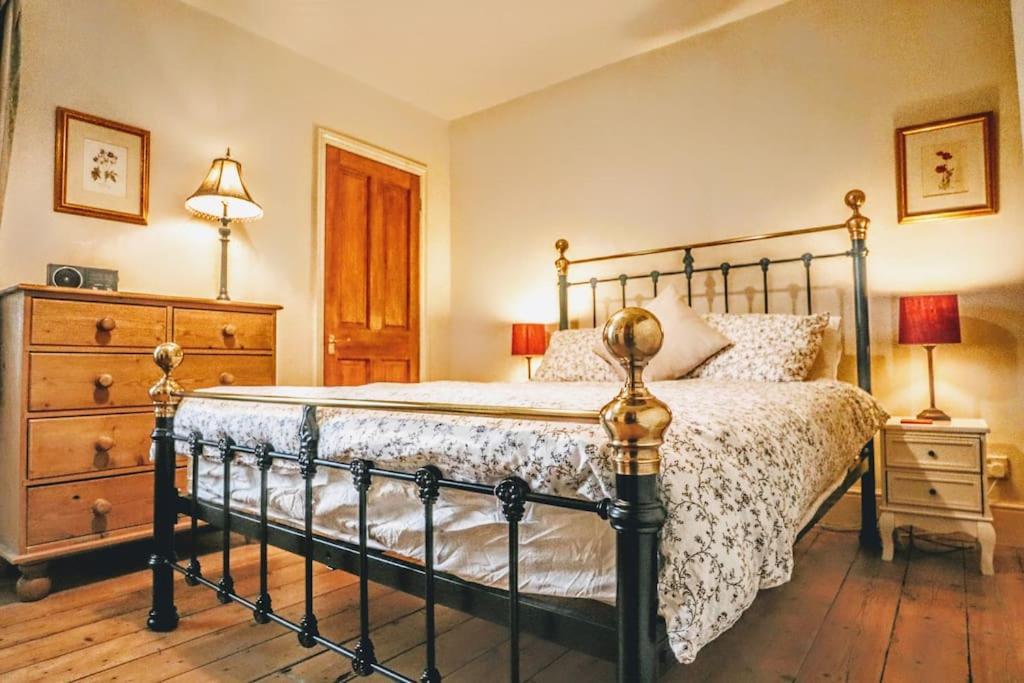 Cute Cottage 5 Min Walk From Cafes Station And Sea Χέιστινγκς Εξωτερικό φωτογραφία